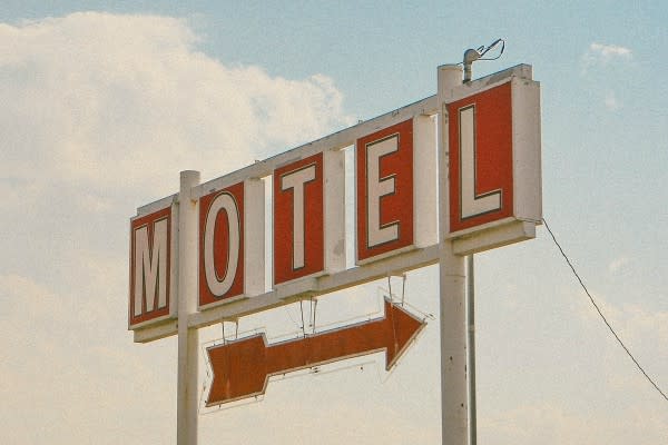 Motel and Cottages with Onsite Owner/Manager Home