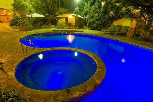 Year Round Money Making Hotel in Costa Rica