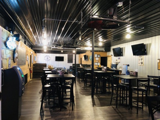 Established Restaurant/Bar & Outdoor Venue