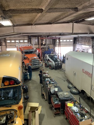Truck and Trailer Repair Shop