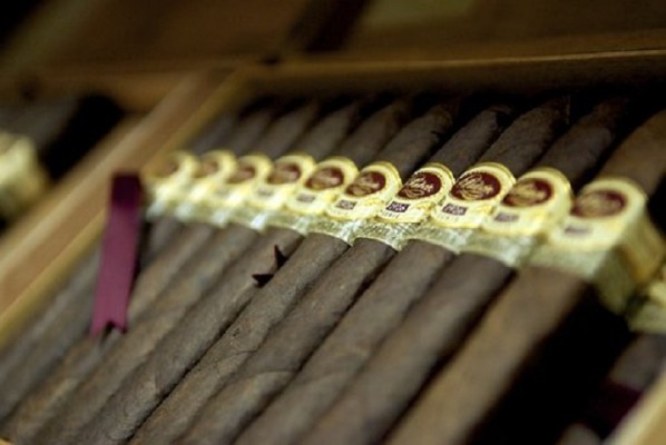 Profitable Smoke Shop For Sale in Connecticut