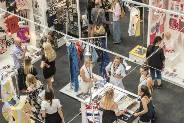 Profitable Exhibition Service Company