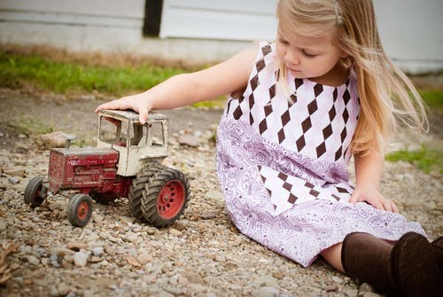 Tractor & Construction Equipment Dealership