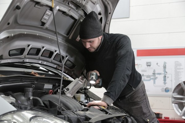 Profitable 34-Year Auto Repair Center