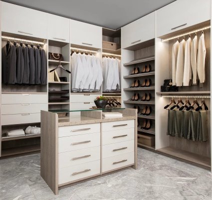 Custom Luxury Closets