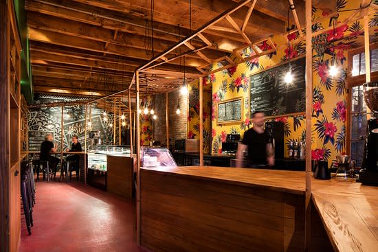 Superb Location Old Montreal For Cafe Or Other