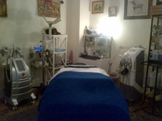 Skin Care Center in Affluent Section of Manhattan