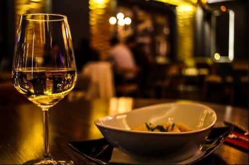 Iconic Seattle Bistro with 26 Year History