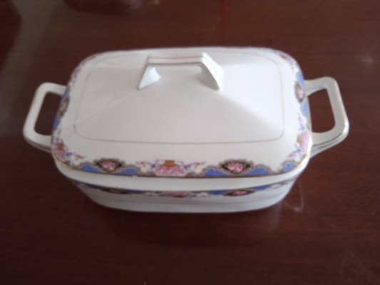 100 Year Old Dinner Set