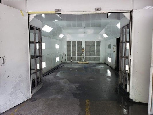 Auto Collision Center for Sale in MA