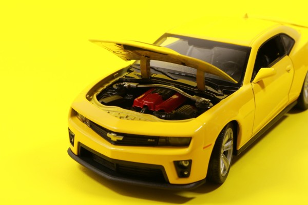 Web-Based Diecast Collectible Model Company