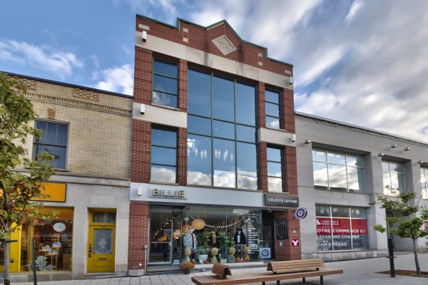 Magnificent 3,520 sqft Commercial Space on Laurier