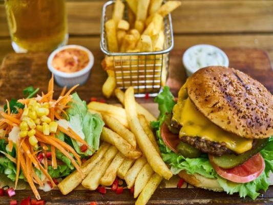 Well Established Restaurant in Great Location