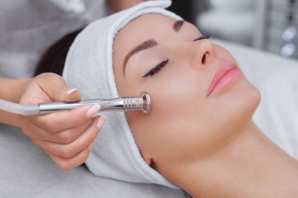 Elegant Beauty Salon Business for Sale City Fringe
