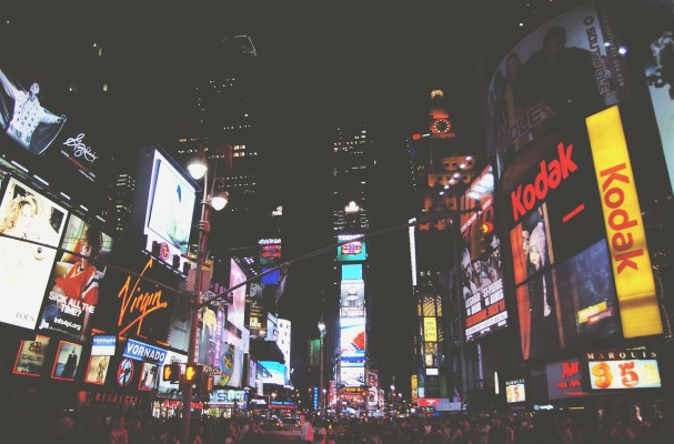 National Outdoor Sign Manufacturer + Real Estate