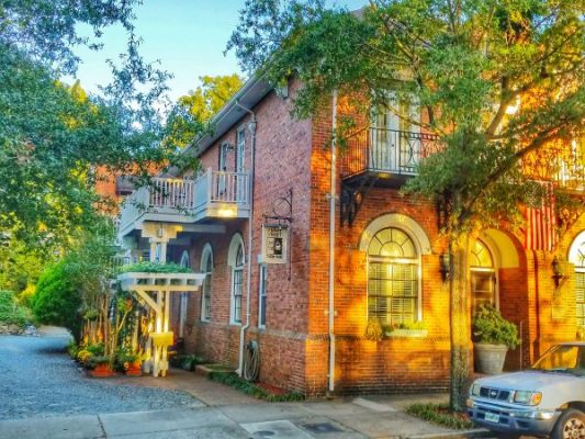 Boutique Bed and Breakfast Inn