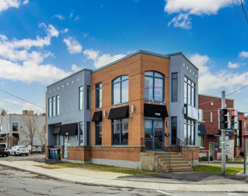 Commercial Building with Direct Access Bridge