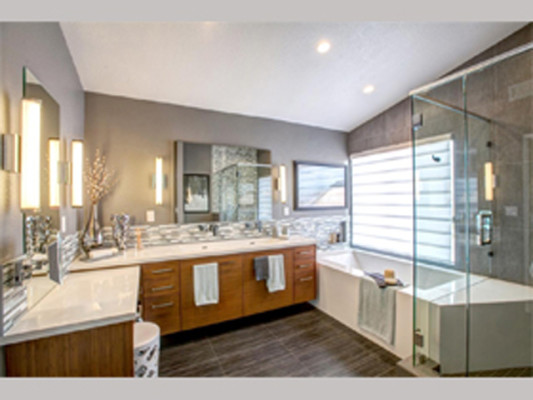 Kitchen & Bath Surface Refinishing