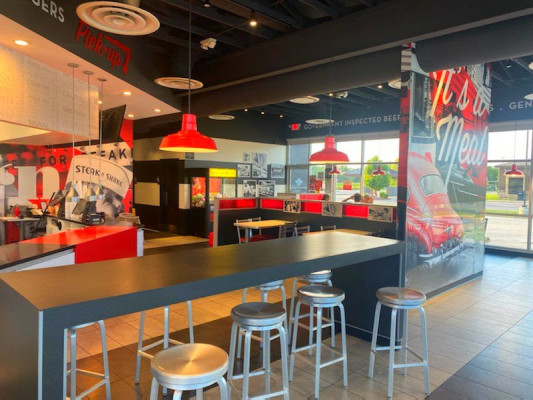 Steak N' Shake w/Property in Metro-Nashville, TN