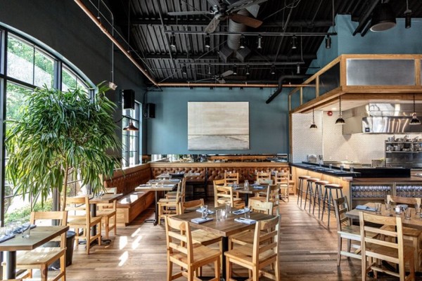 Highly Profitable Northern MI Restaurant
