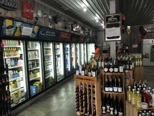 Gas Station & Liquor Store in Guntersville, AL