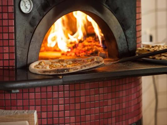 Specialty Brick Oven Pizza Shop is Very Profitable