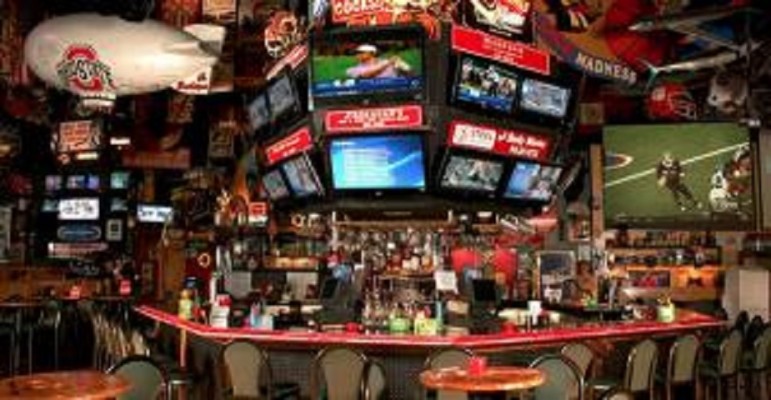 Bar/Restaurant in Cuyahoga County, OH