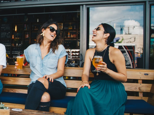 Beer Bar/Cafe with Low Rent and Ideal Location