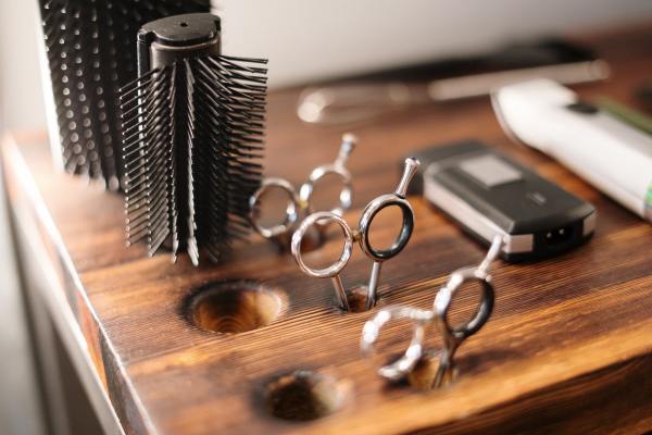 Beauty Salon With Low Rent