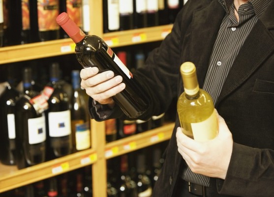 Wine & Spirit Shop Plus Wine Bar-Full Liquor Lic.