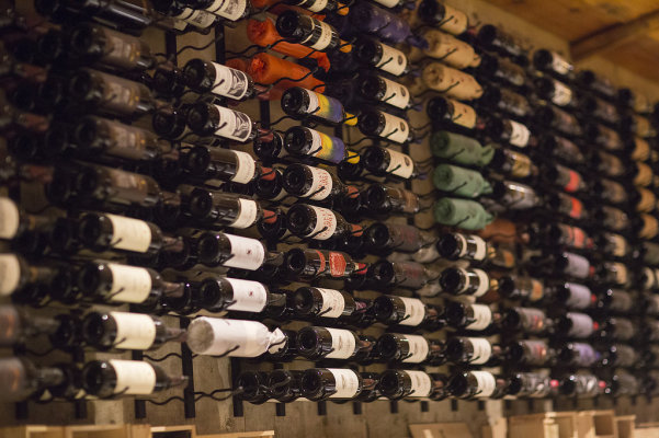 Wine & Beer Shop in Boston Neighborhood