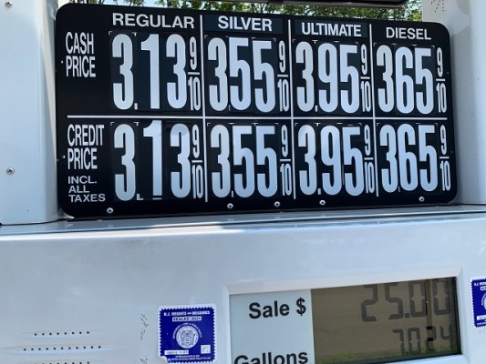 Commercial Area Fuel Station for Sale in NJ