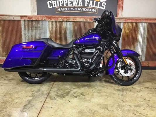 Custom Motorcycle Parts Co-Manufacturing & Retail