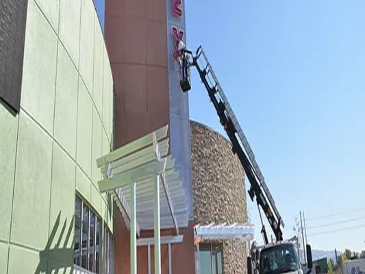 Profitable Commercial Lighting and Sign Service Co