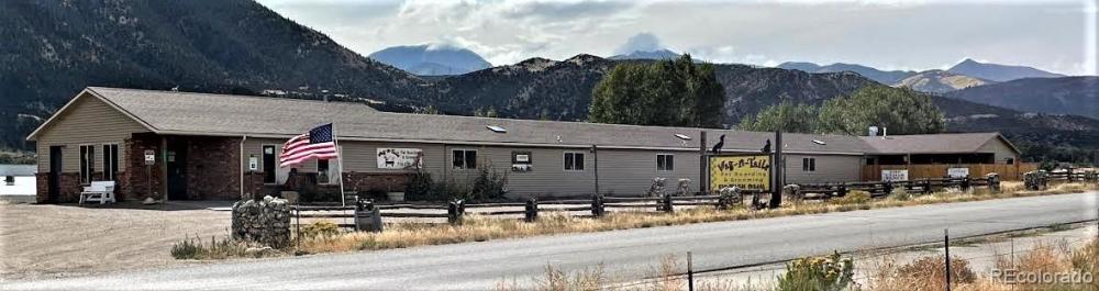 Pet Business / 10525 County Road 120