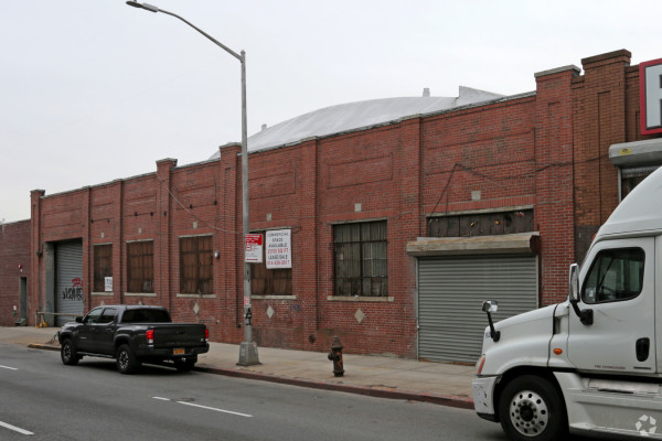 25,700 SF Industrial Building For Sale Brooklyn NY