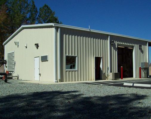 $300K Net Outdoor Improvement Manufacturer