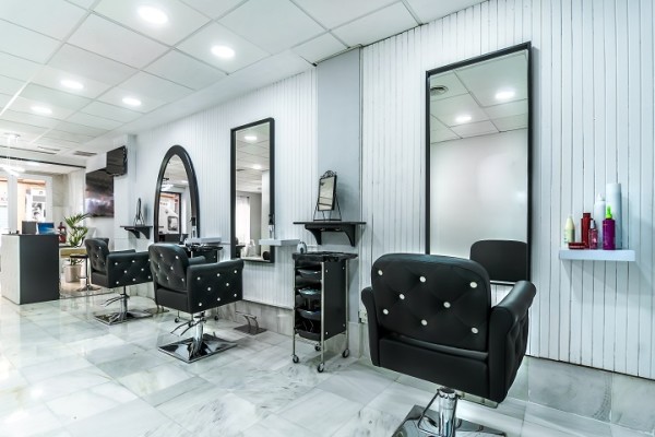 Elegant Salon in Mesa