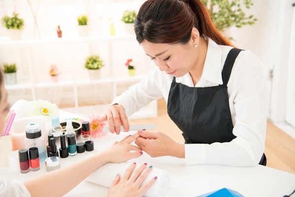 High Profile, Busy Nail Salon