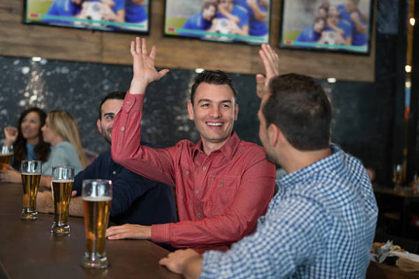 Metro East Sports Bar with Gaming