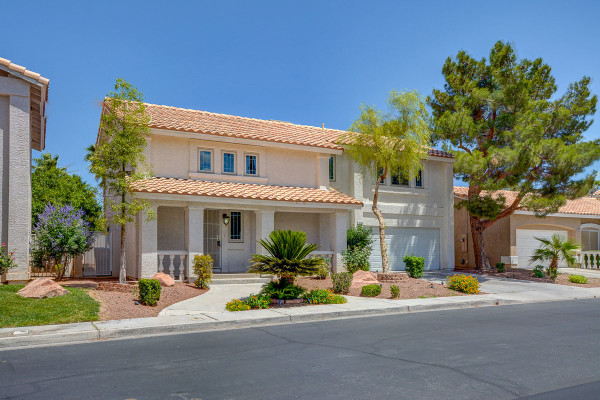 Residential Home for Sale (276 Terranova Ln)