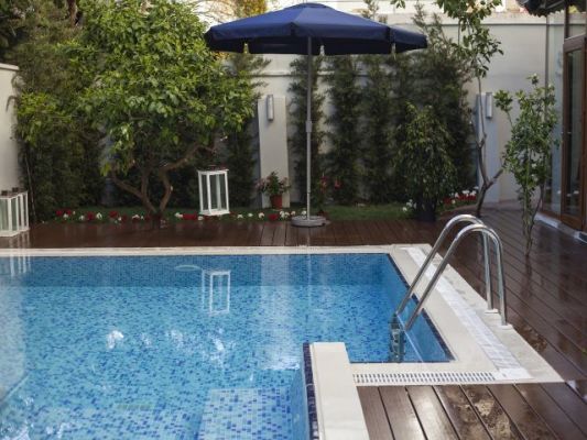 Pool Service Business / Rapid Growth