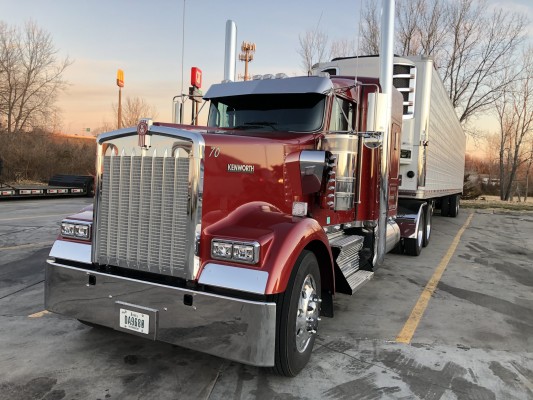 Trucking Company with Direct Customers