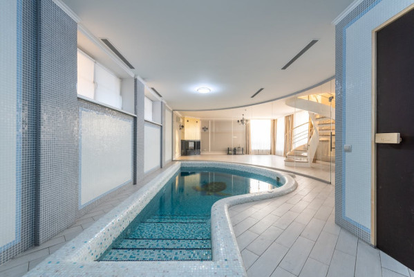 Global High End Building Tile Manufacturer