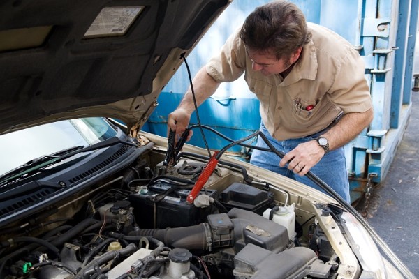 Excellent Auto Repair/Inspection Bus.