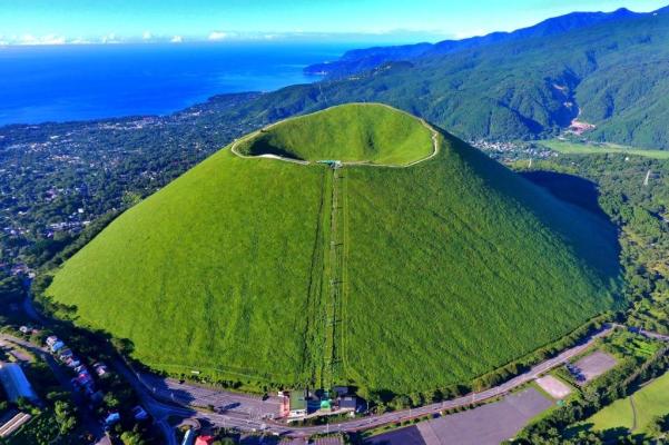 Izu Hot Spring Hotel for Sale