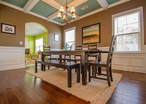 Floor Covering Wholesaler, Retailer & Installation Company, with Inventory