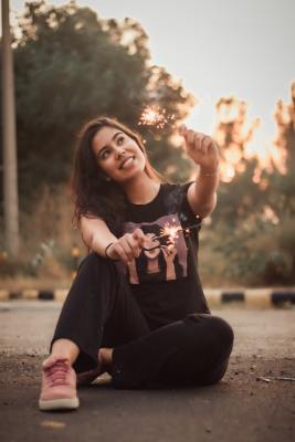 Photo Filter App with Subscription Revenue