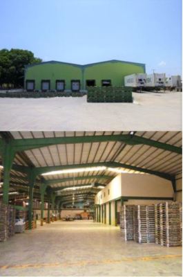Warehouse for sale with land in Antón