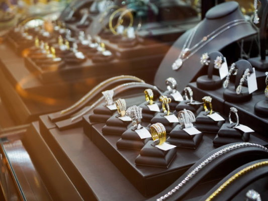 20-Year Premier Jewelry Store & Gold Buying